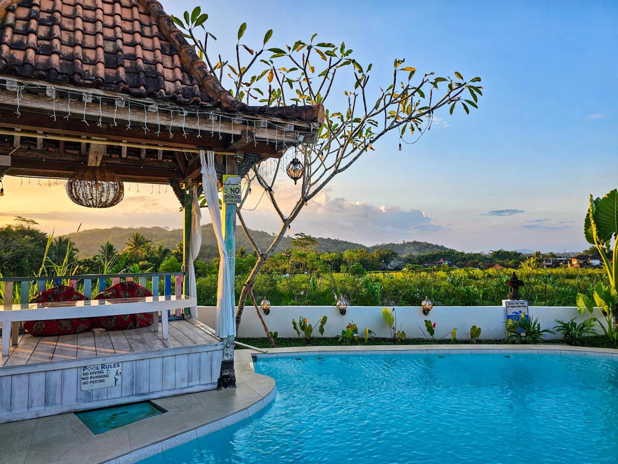 Janur Bungalow Magelang Exterior foto