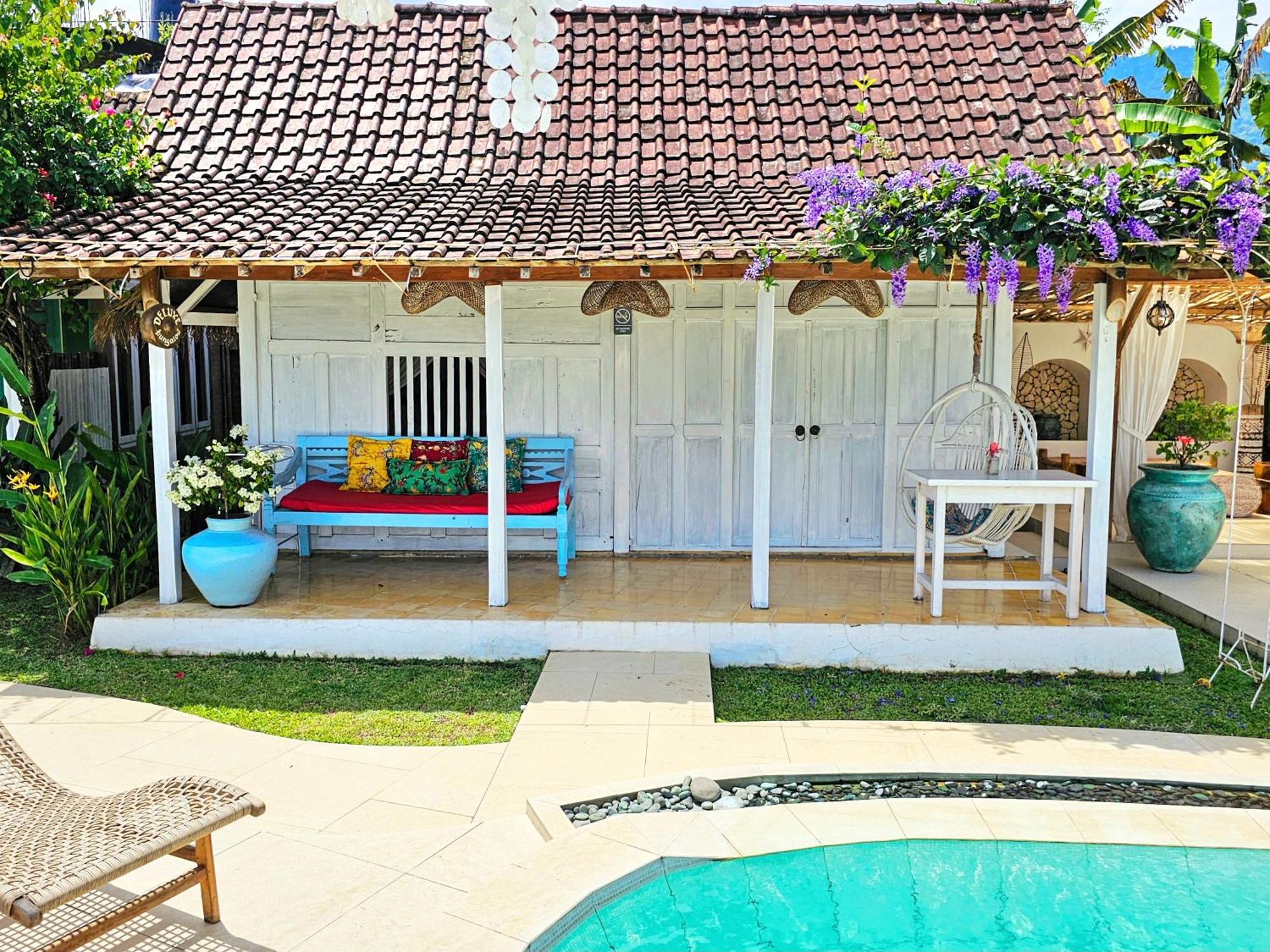 Janur Bungalow Magelang Exterior foto