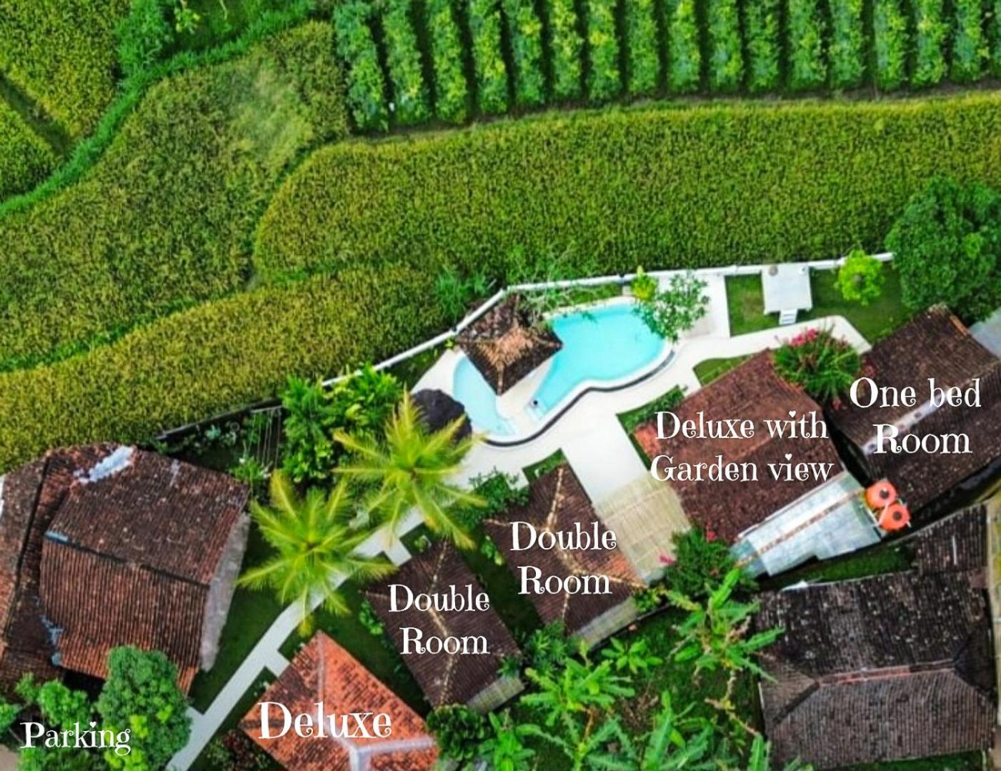 Janur Bungalow Magelang Zimmer foto